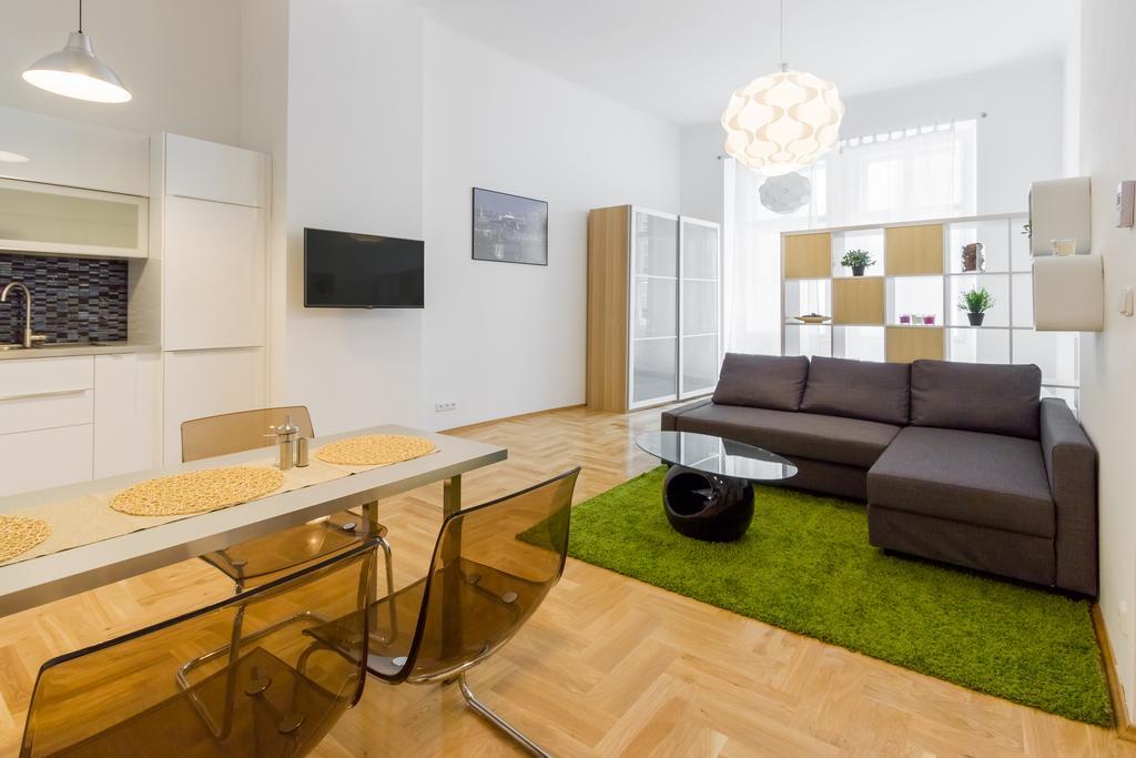 Apartment Jindrisska Прага Екстер'єр фото
